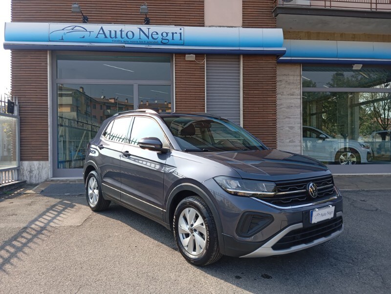 VOLKSWAGEN T-Cross